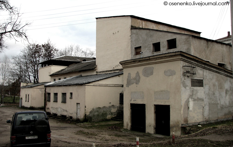 Файл:Klb Metallistov.jpg