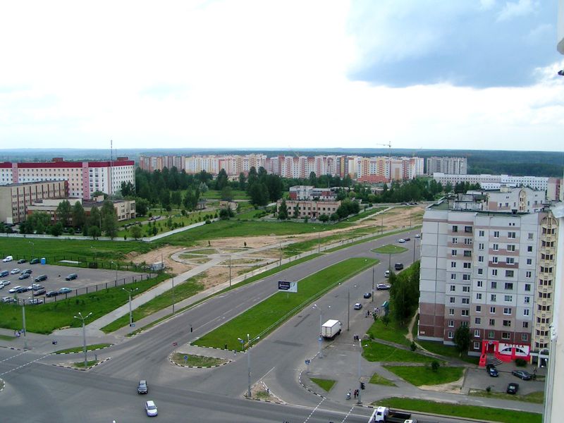Файл:VictoryAvenue03062013.jpg