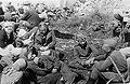 Красноармейцы с жителями освобожденного Витебска. Июнь 1944 г.
