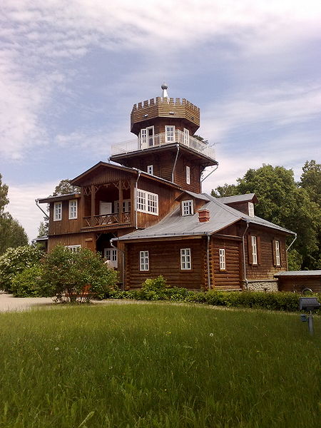 Файл:Ysadba Repina.jpg